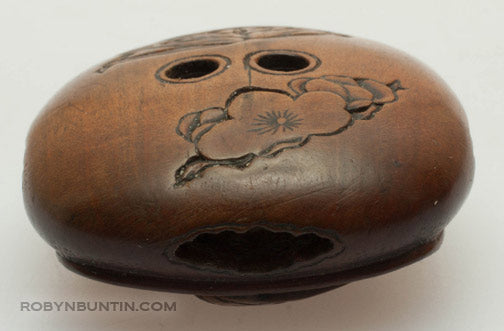 Item #16729: Zabuton Netsuke