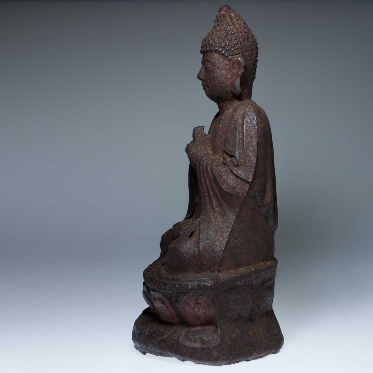Ming Dynasty Buddha, Mudra of Bestowment