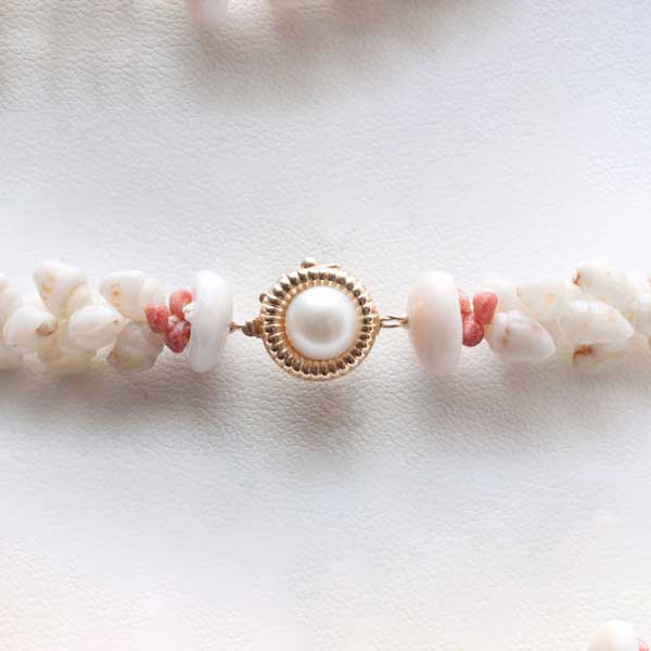 Uli Uli Ni'ihau Shell & Tahitian Pearl Lei