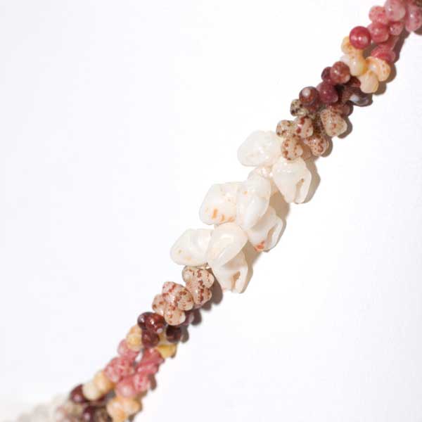 Pikake Kipona Style Ni'ihau Shell Lei
