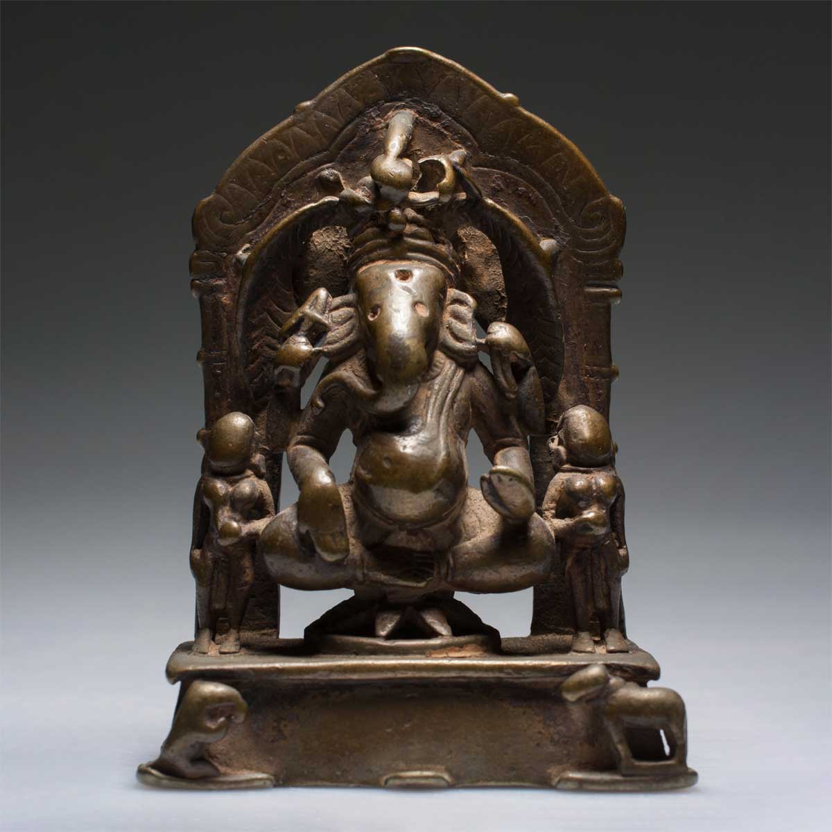 18th Century Bronze Sculpture of Ganesha with 2 Consorts