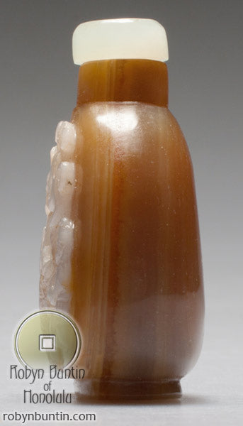 Item #17957: Suzhou Agate Snuff Bottle