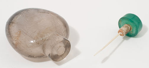 Item #10181: Hair Crystal Snuff Bottle