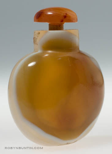 Item #14379: Agate Snuff Bottle