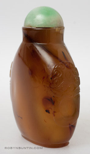 Item #16908: Agate Snuff Bottle