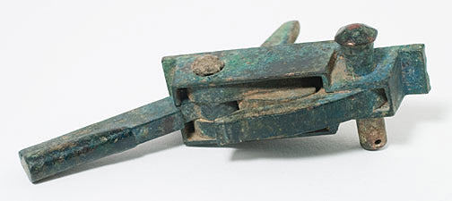 Item #9646: Archaic Crossbow Mechanism