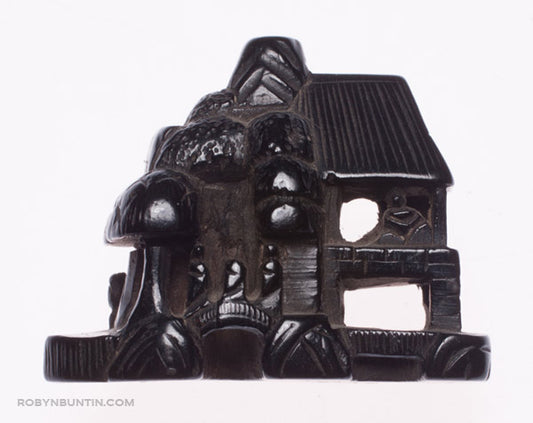 Item #276: Netsuke of House by Seizan