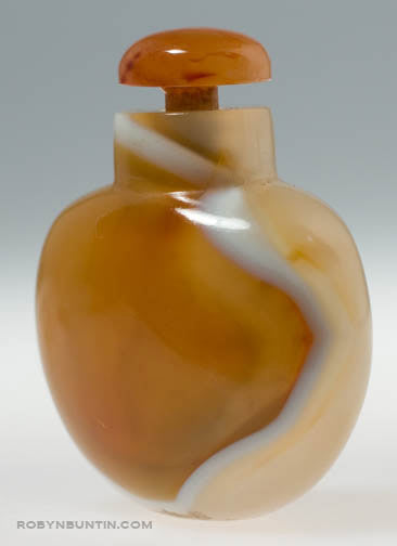 Item #14379: Agate Snuff Bottle