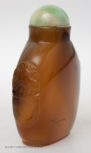 Item #16908: Agate Snuff Bottle