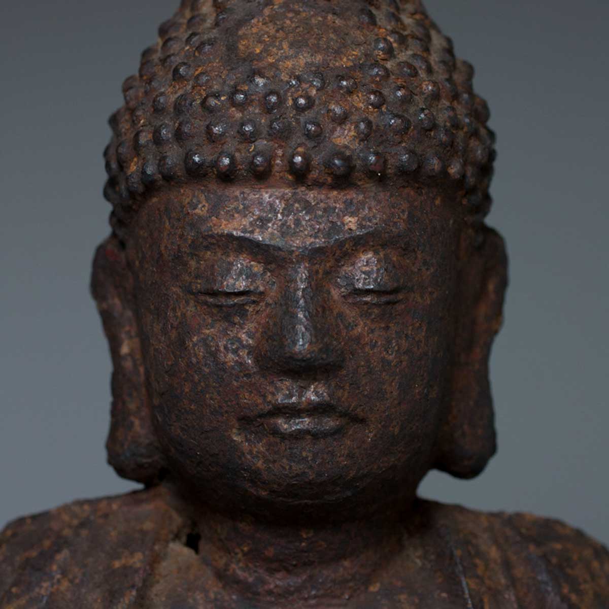 Ming Dynasty Buddha, Mudra of Bestowment